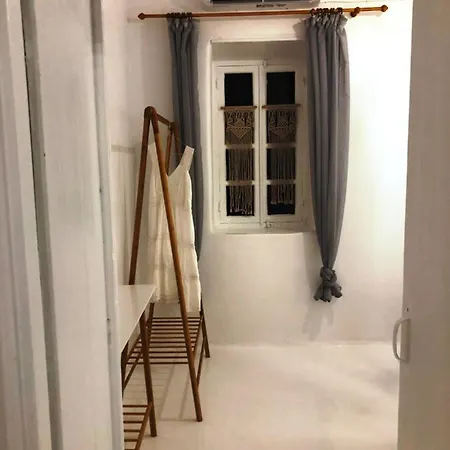 Semesterbostad Maison 1883 Adamantas (Milos)