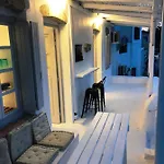 Semesterbostad Maison 1883 Adamantas (Milos)