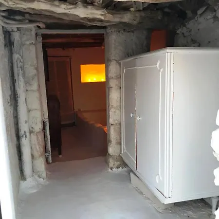 Maison 1883 別荘 *