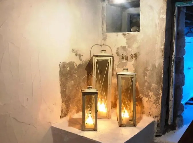 Maison 1883 Adamantas (Milos)